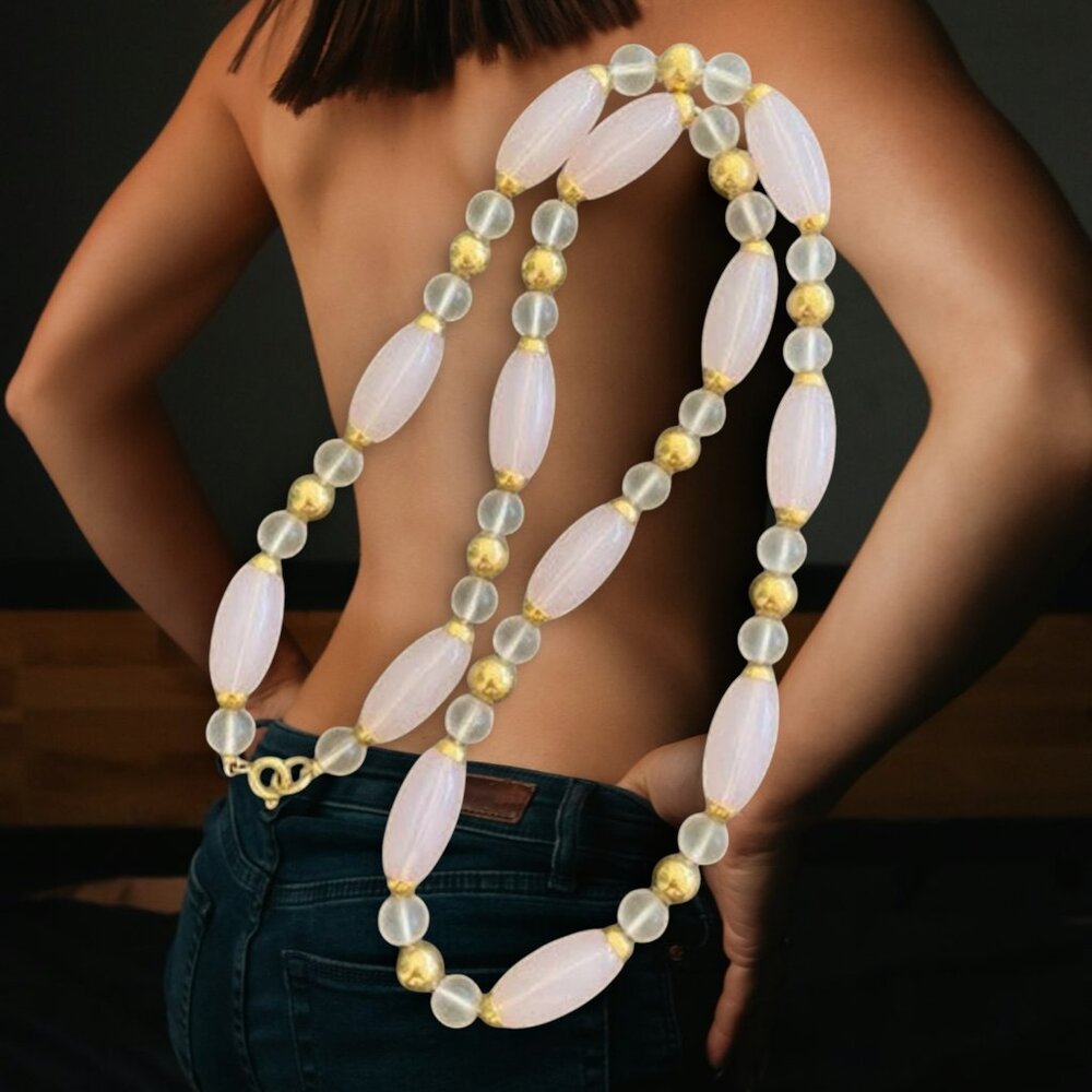 Vintage Trifari Pink Lucite Gold Tone Bead Necklace Bohochic Carefree